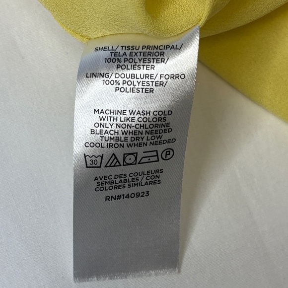 💛 LOFT Yellow Floral Ruffle Sleeveless Lined Top Women Small Flowy 💛 - Picture 12 of 15